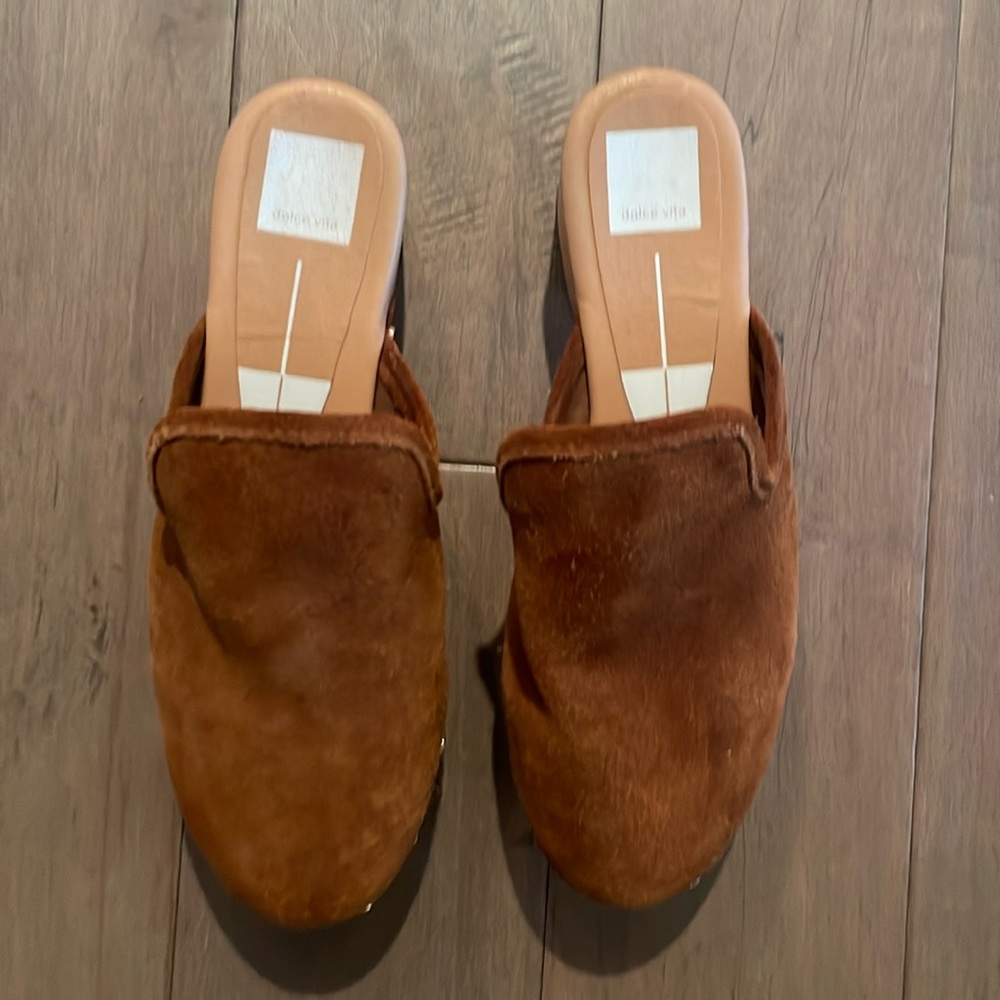 Dolce Vita - Gold Studded Closen Clogs in Camel Nubuck 8.5 / Camel Nubuck